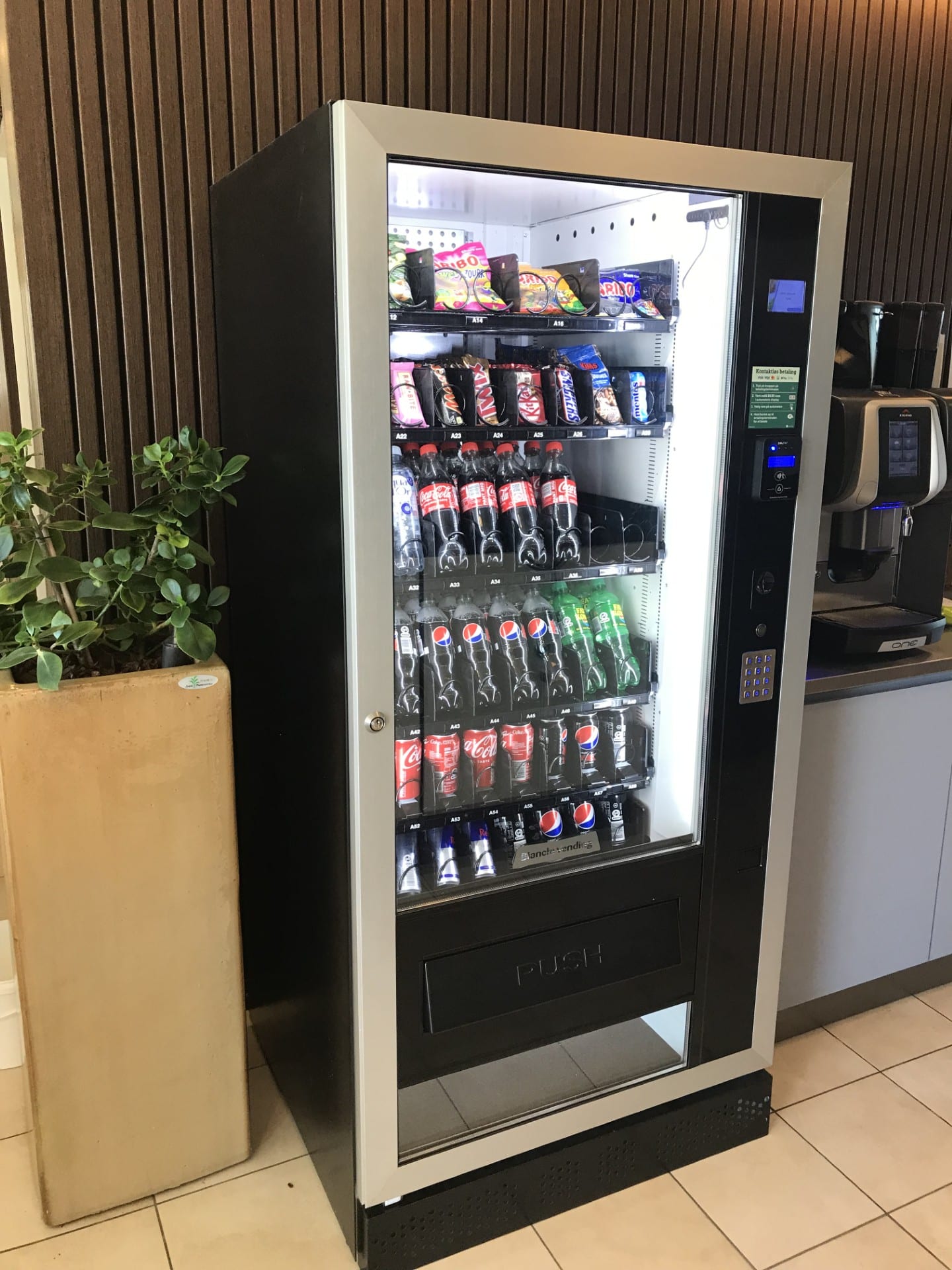 Snackautomat, Slikautomat
